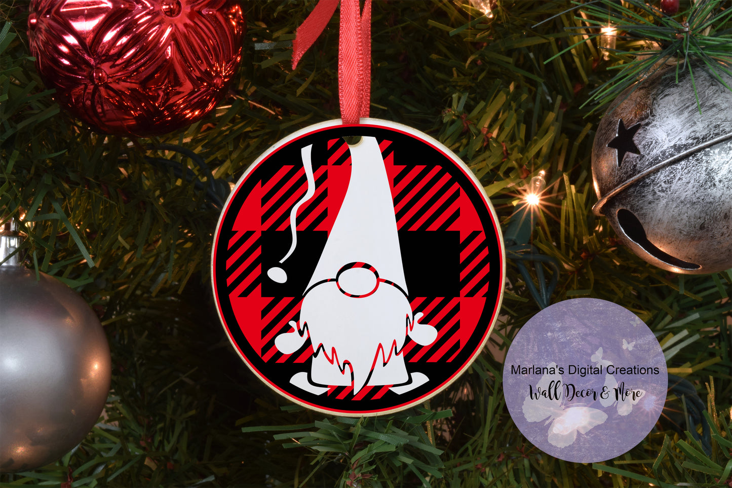 Christmas Gnome 1 - Ornament